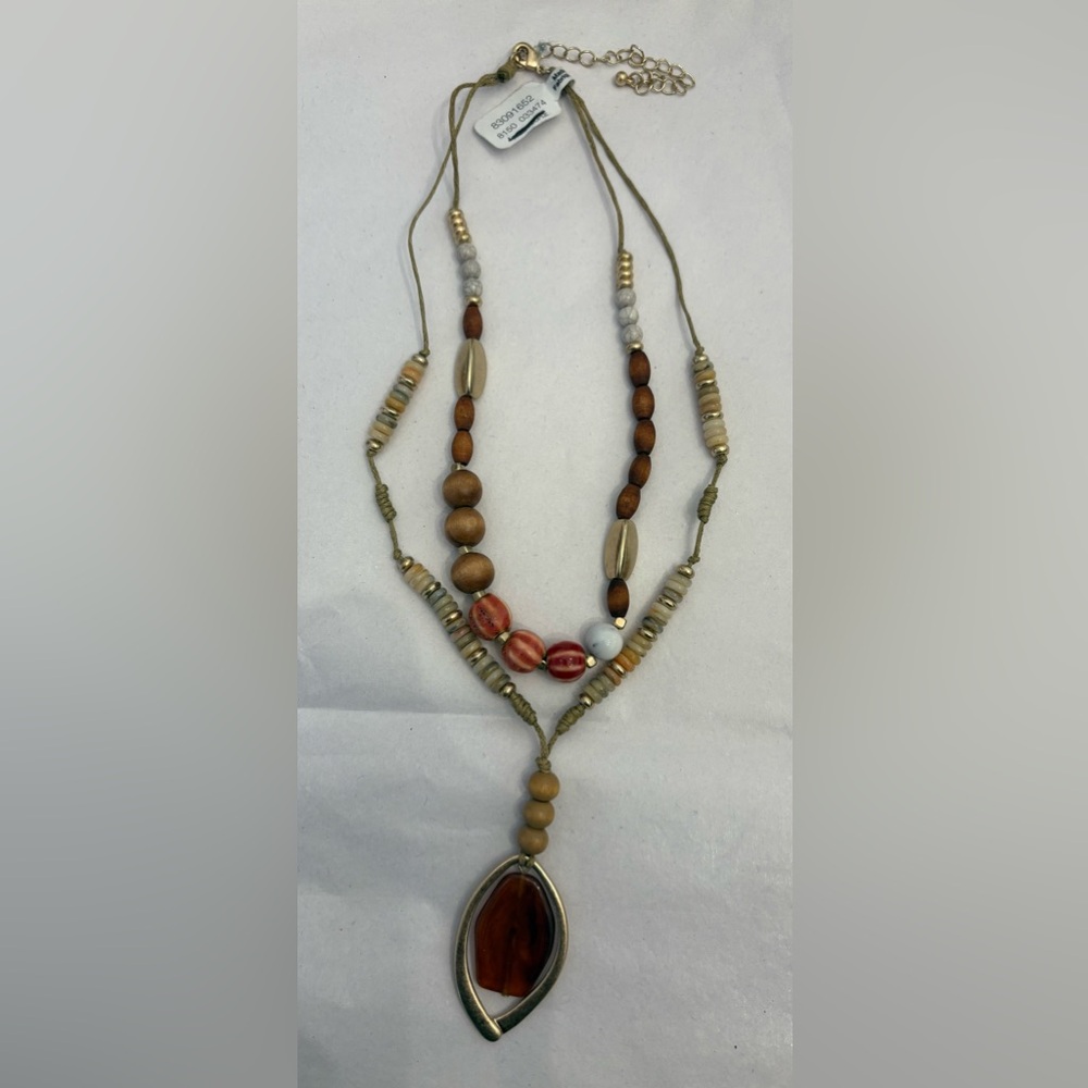 NWT Free People earth-toned layered  necklace with wooden and glass beads